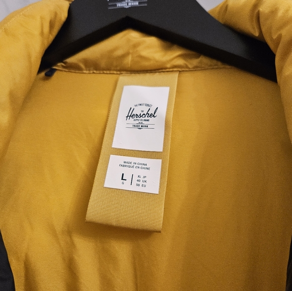 Herschel Jacket - Picture 5 of 9